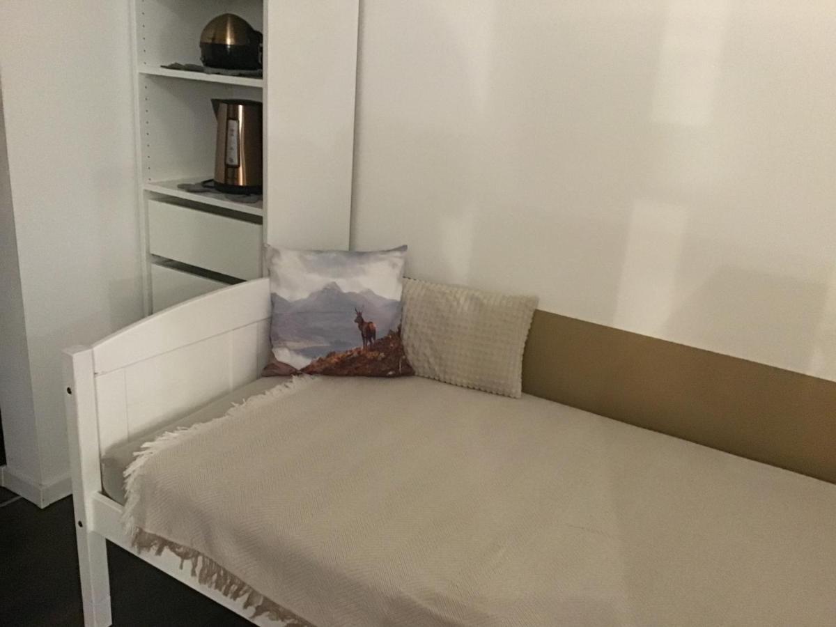 Private Zimmervermietung "Appartement Rosi" Reisbach Exteriör bild