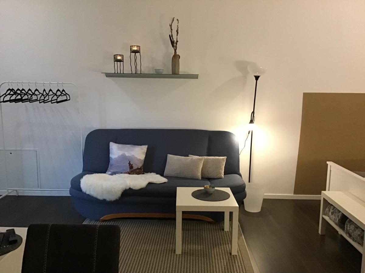 Private Zimmervermietung "Appartement Rosi" Reisbach Exteriör bild